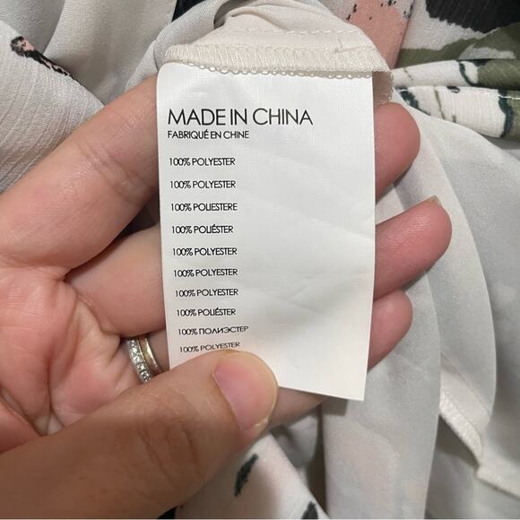 Club Monaco Ionita Floral Romper Ruffle Flutter Sleeves Size 2 - Picture 9 of 9